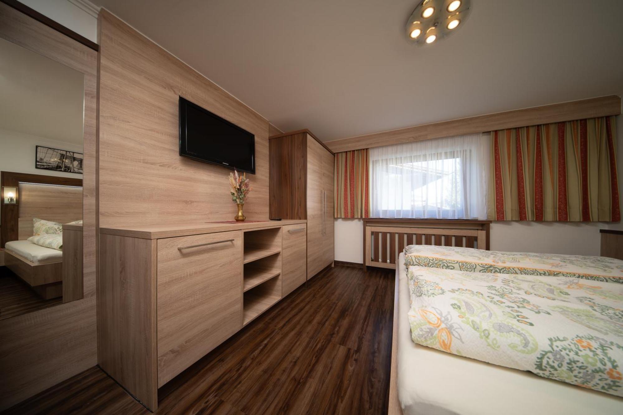 Haus Alexander Lägenhet Längenfeld Exteriör bild